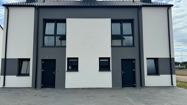 DOMY PRZY ZBOŻOWEJ WIRY